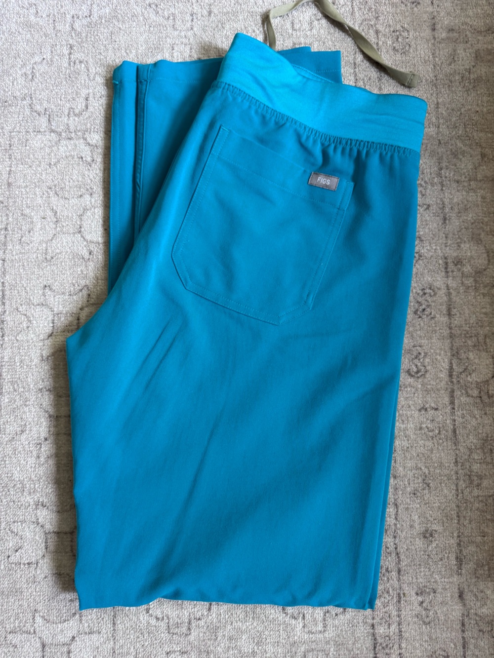 LIMITED EDITION 💚 FIGS Women’s Livingston High Rise Pants, Teal, Medium